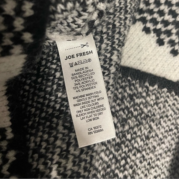 Joe Fresh Plaid Knit Holiday Skirt - Picture 4 of 4